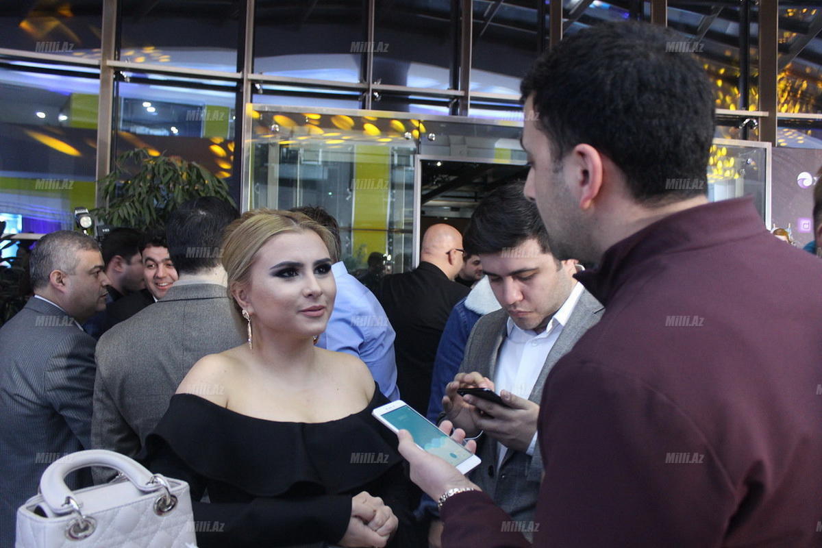 Səs-küylü "Ağ tük"ün qala gecəsində baş verənlər