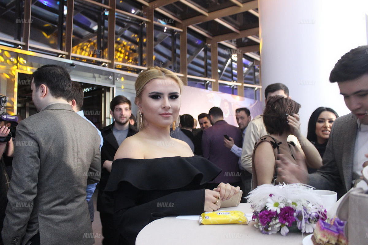 Səs-küylü "Ağ tük"ün qala gecəsində baş verənlər