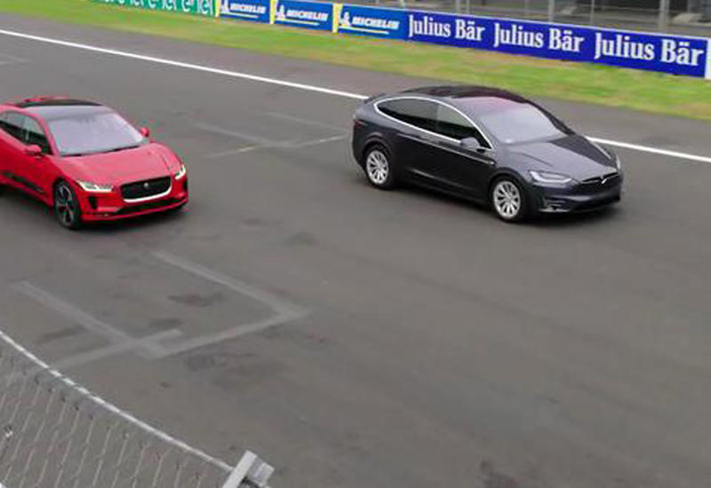 Jaguar сразился в гонке с Tesla