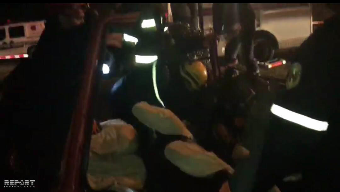 Sumqayıtda yol qəzası nəticəsində 2 nəfər ölüb, bir neçə nəfər ağır yaralanıb