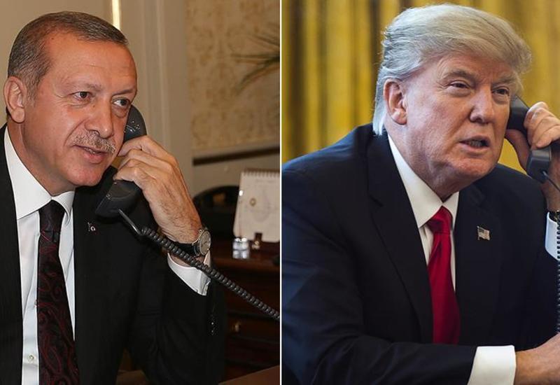 Трамп позвонил Эрдогану
