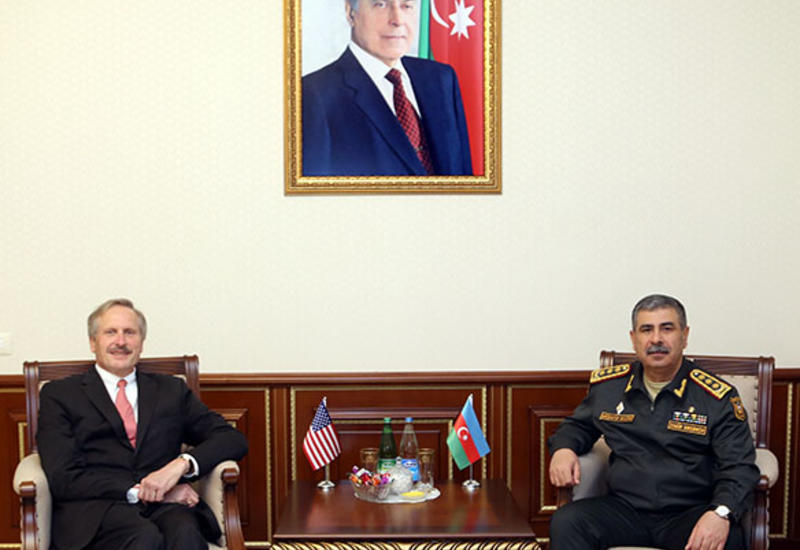 Обсуждены перспективы военного сотрудничества между Азербайджаном и США