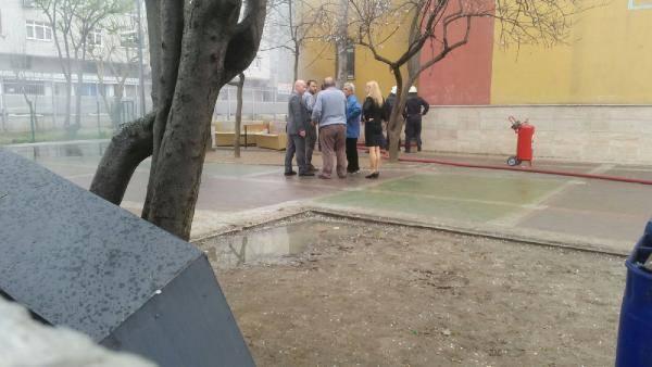 İstanbulda tədris müəssisəsində yanğin