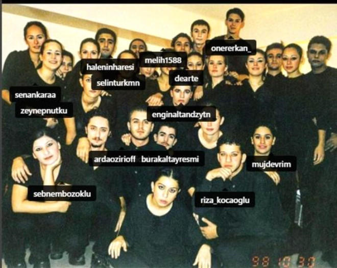 Məşhurlarla dolu arxiv FOTO - 1998-ci il, eyni gəminin tayfaları