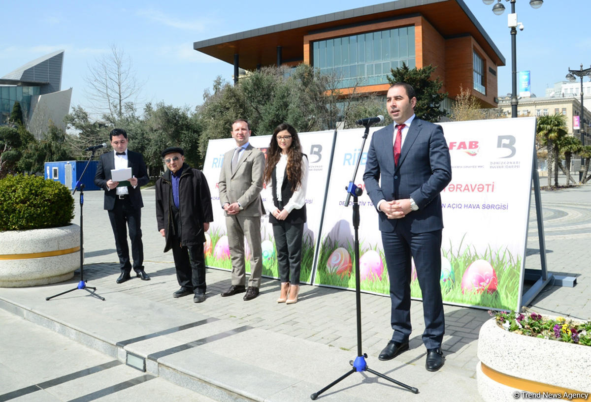 В Баку состоялось награждение победителей выставки "Весенняя свежесть красок"