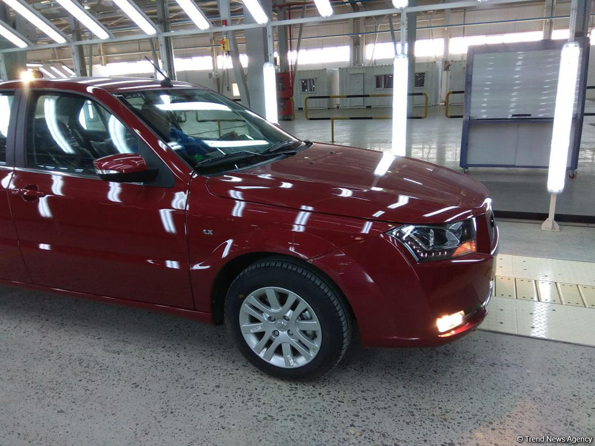 В Азербайджане начался выпуск первых автомобилей совместного с Ираном производства