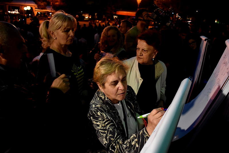 Ереван поднялся против Сержа Саргсяна