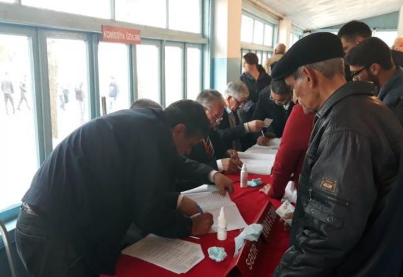 Biləsuvarda 118, Lənkəranda 113 yaşlı seçici səsvermədə iştirak edir