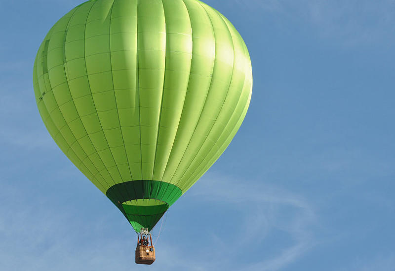 В Южной Корее рухнул воздушный шар с туристами