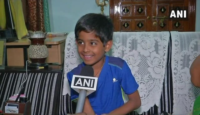 Семилетний альпинист покорил Килиманджаро