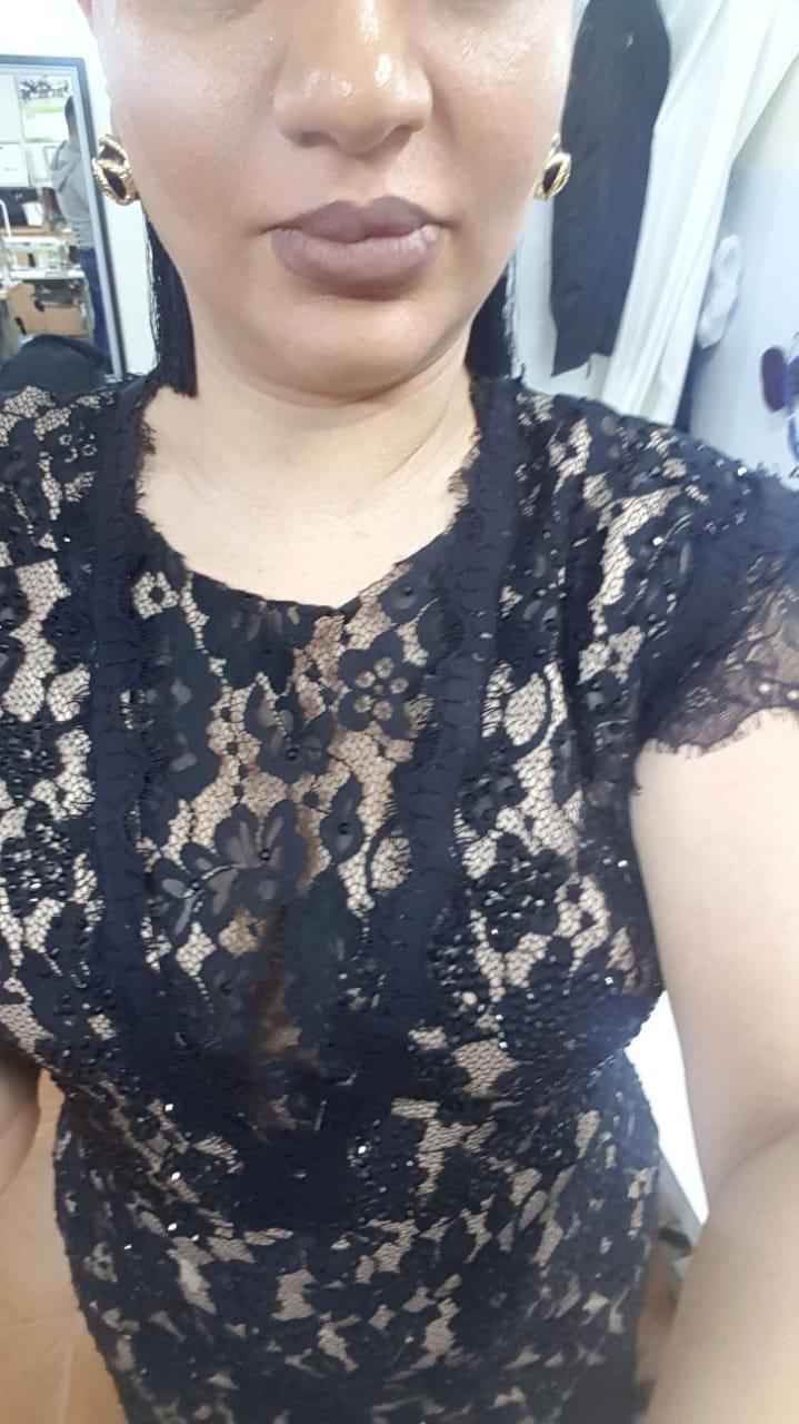 "Lüt" efirə çıxan Könülün sinəsi göründü