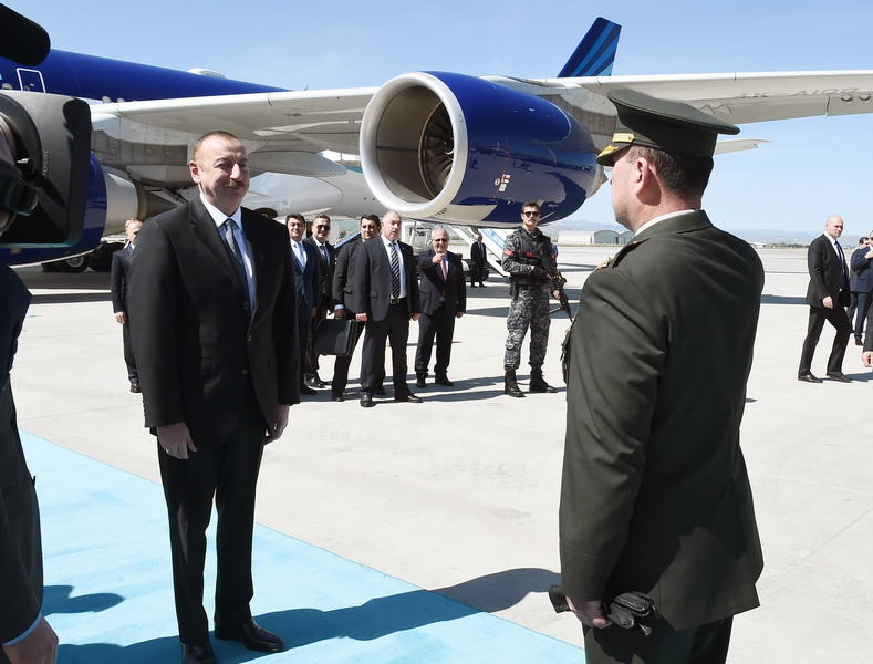 Президенты Азербайджана и Турции выступили с заявлениями для печати