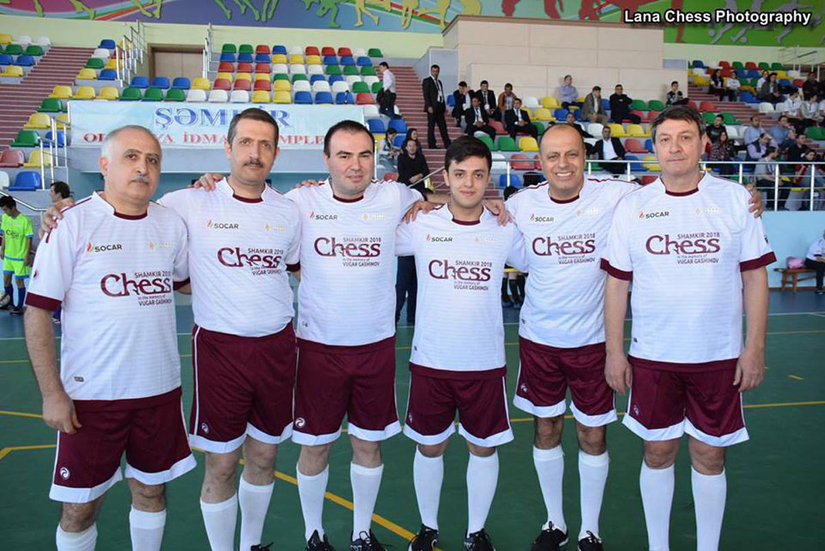 Магнус Карлсен стал топ-бомбардиром футбольного чемпионата в Шамкире