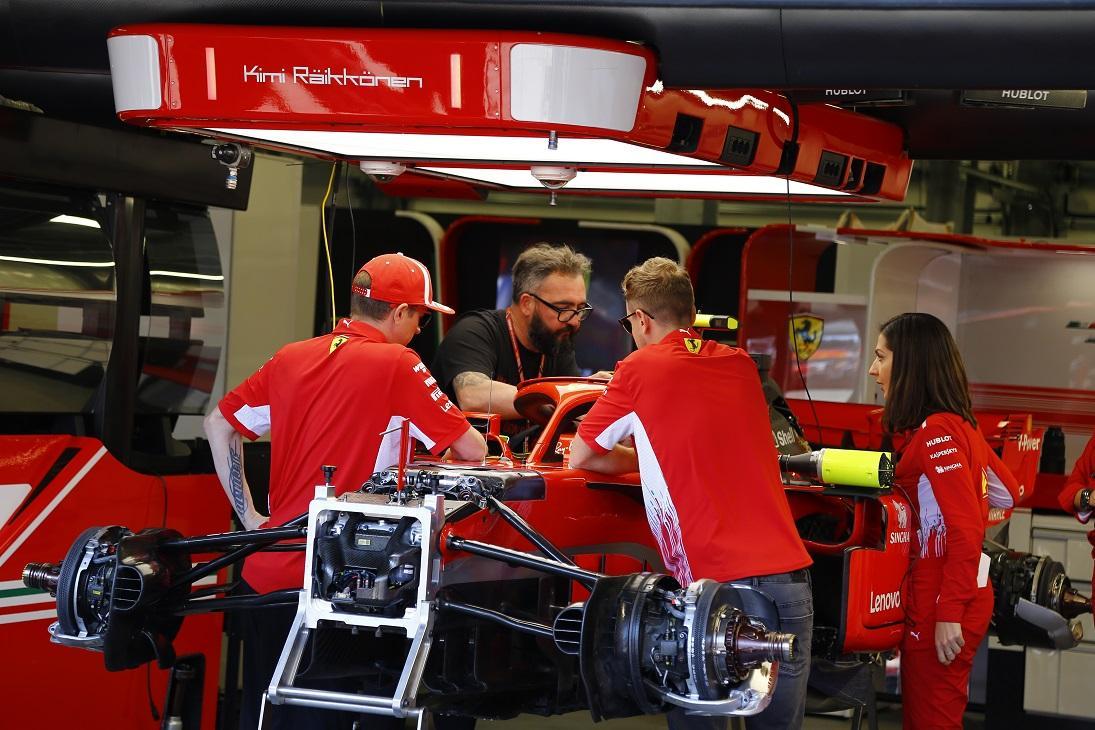 Определились лучшие пилоты практической сессии автогонок в классе FIA Formula-2