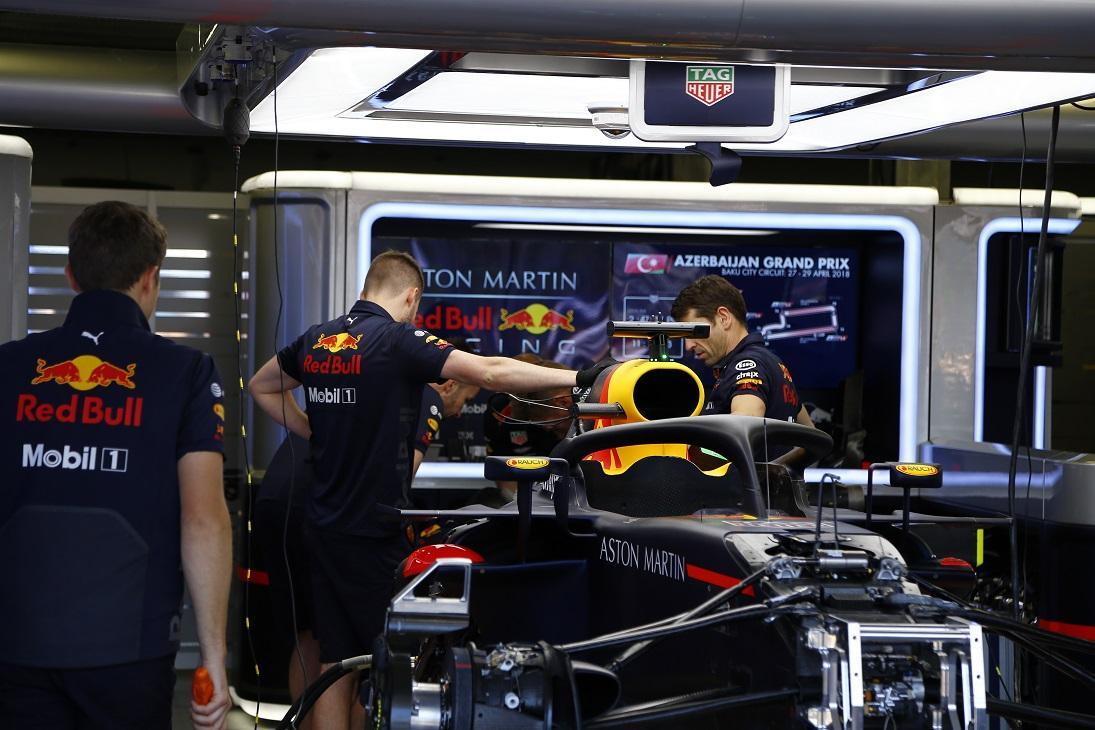 Определились лучшие пилоты практической сессии автогонок в классе FIA Formula-2