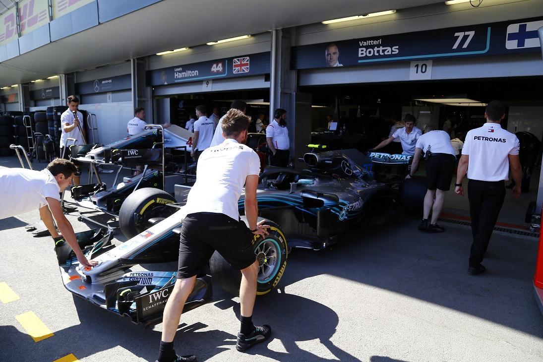 Определились лучшие пилоты практической сессии автогонок в классе FIA Formula-2
