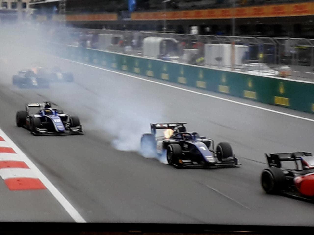 Formula 2-də maraqlı finiş