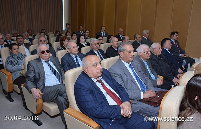 Акиф Ализаде : Своей деятельностью академик Зарифа Алиева высоко подняла авторитет азербайджанской науки