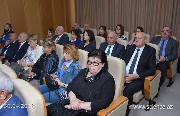 Акиф Ализаде : Своей деятельностью академик Зарифа Алиева высоко подняла авторитет азербайджанской науки