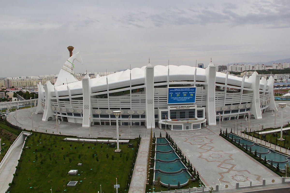 Путешествие азербайджанца в Ашхабад – белый город без черных автомобилей, уникальная архитектура