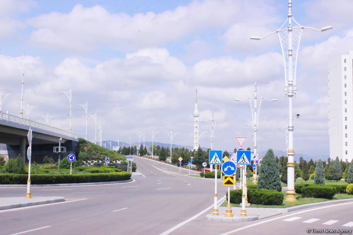 Путешествие азербайджанца в Ашхабад – белый город без черных автомобилей, уникальная архитектура