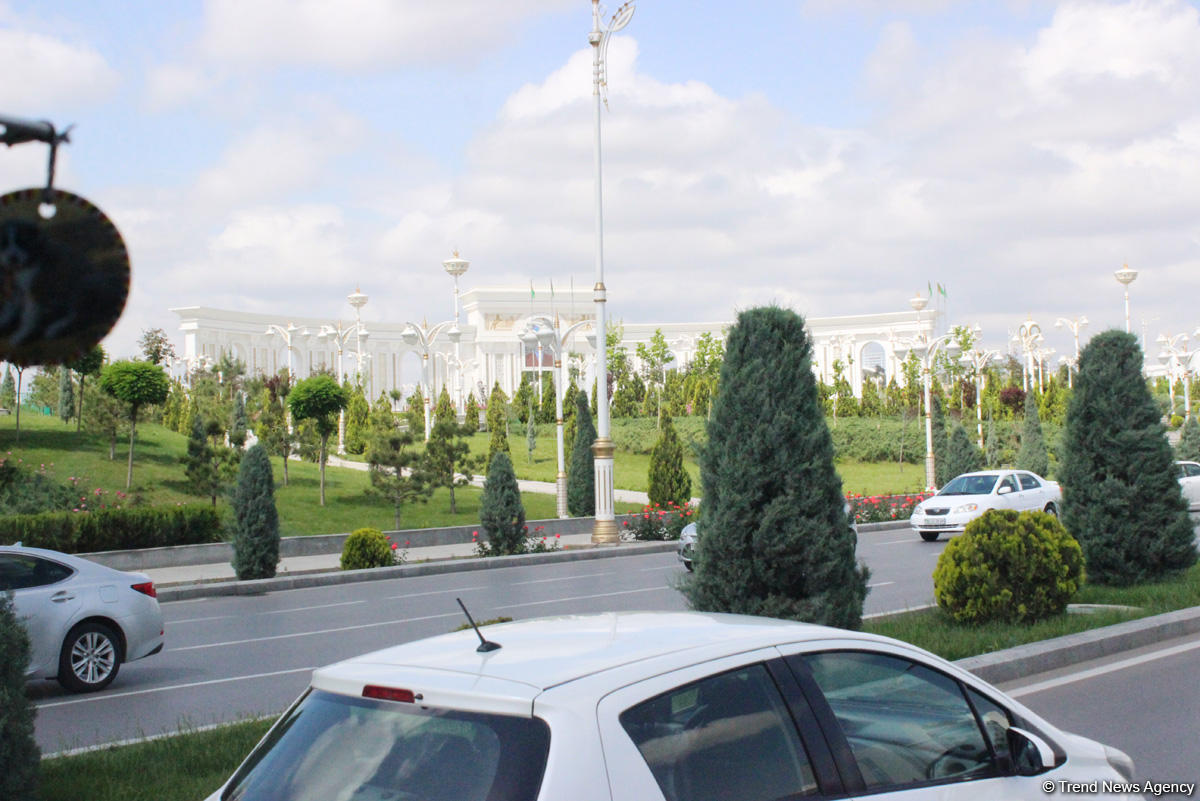 Путешествие азербайджанца в Ашхабад – белый город без черных автомобилей, уникальная архитектура