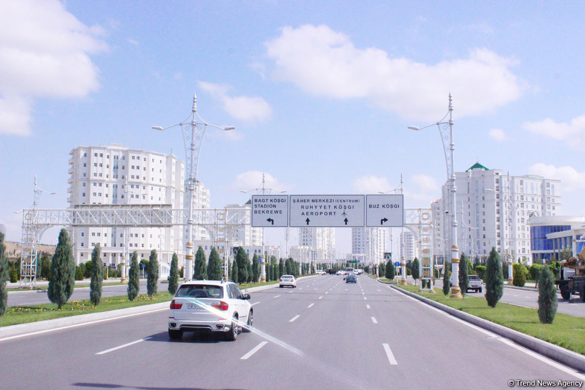 Путешествие азербайджанца в Ашхабад – белый город без черных автомобилей, уникальная архитектура