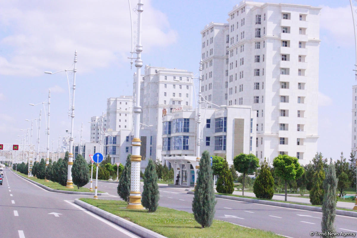 Путешествие азербайджанца в Ашхабад – белый город без черных автомобилей, уникальная архитектура