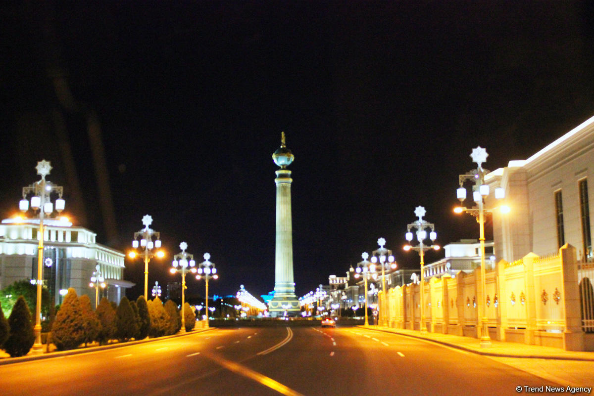 Путешествие азербайджанца в Ашхабад – белый город без черных автомобилей, уникальная архитектура