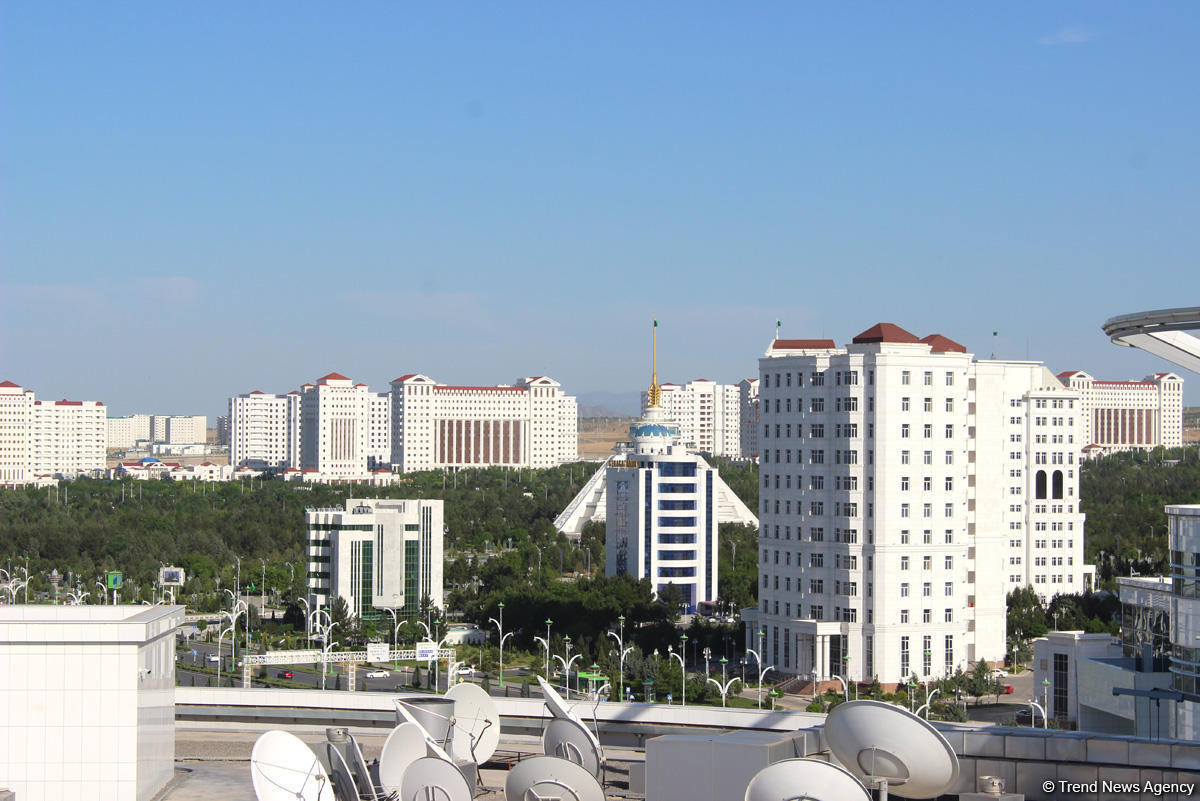 Путешествие азербайджанца в Ашхабад – белый город без черных автомобилей, уникальная архитектура