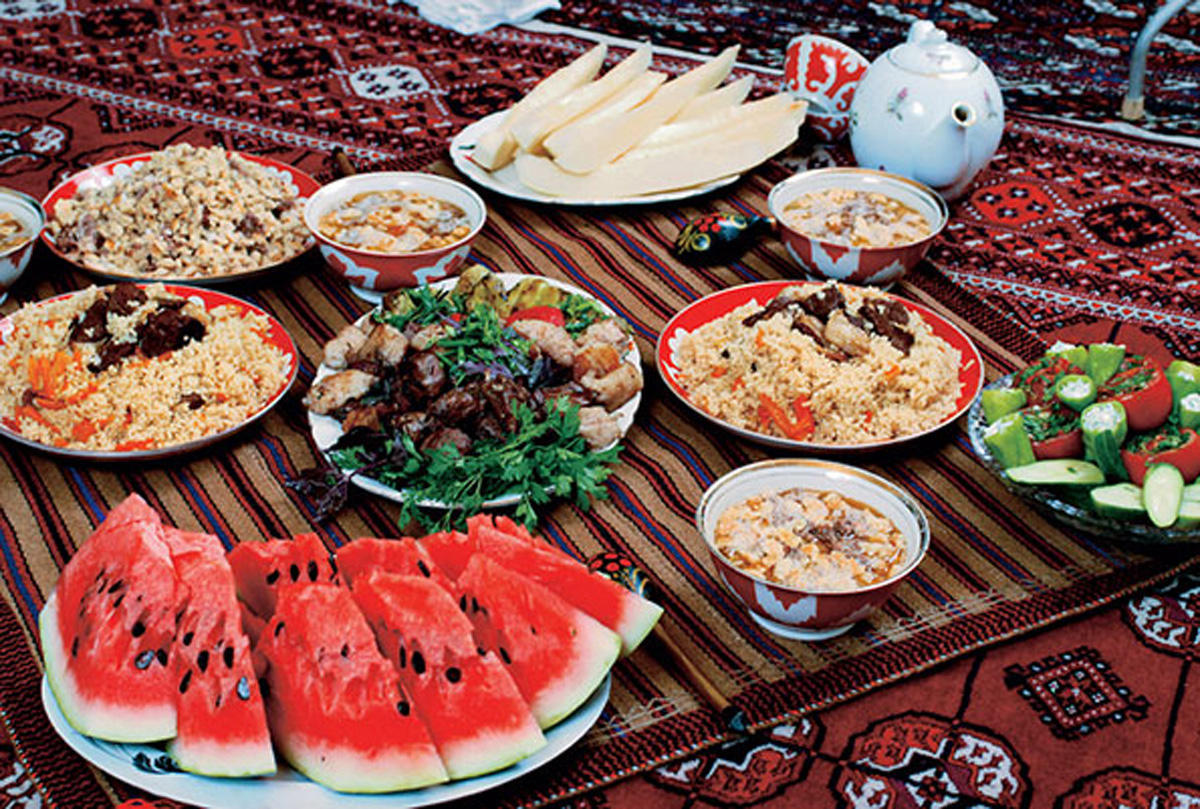 Путешествие азербайджанца в Ашхабад – белый город без черных автомобилей, уникальная архитектура