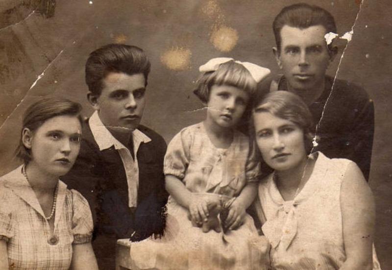 Почему не следует хранить фотографии умерших