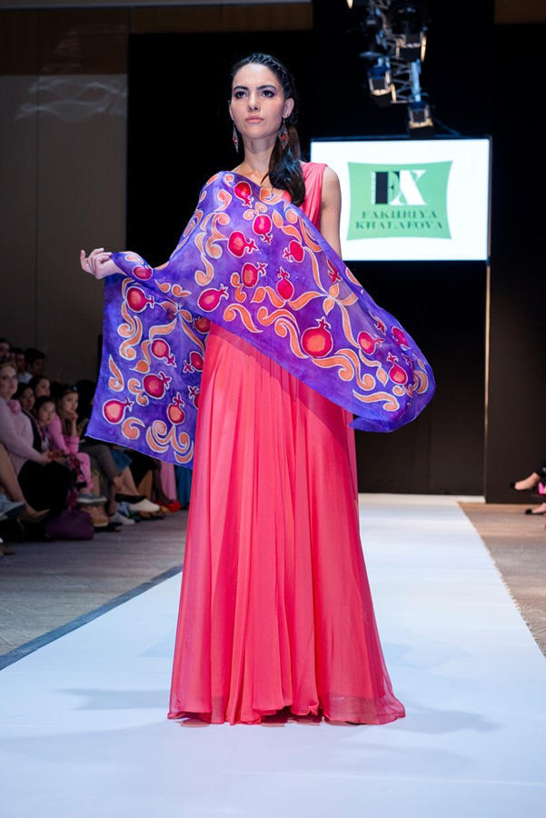 Фахрия Халафова представила символ вечный красоты на Azerbaijan Fashion Week 2018