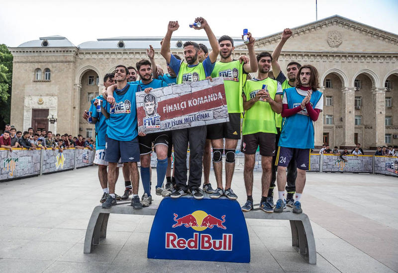 В Гяндже завершился отборочный тур футбольного турнира Neymar Jr’s Five