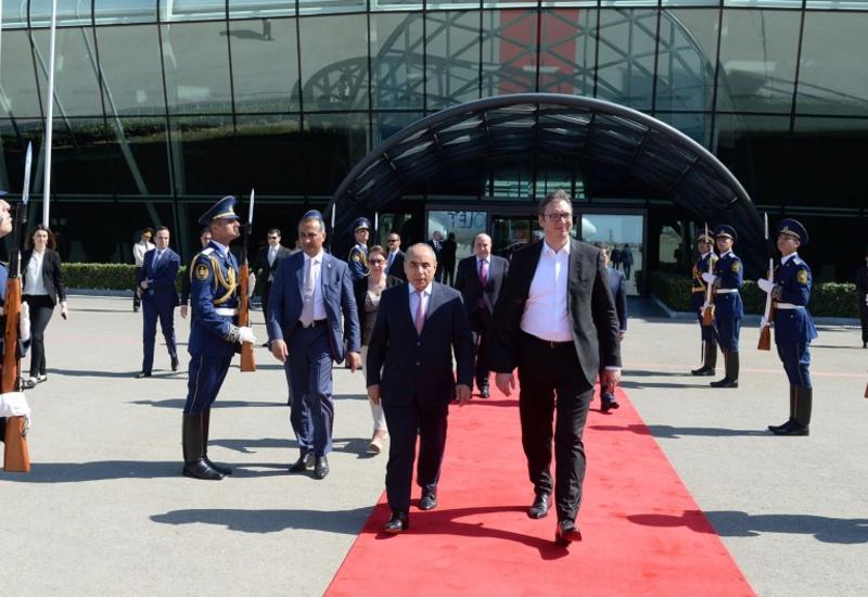 Завершился официальный визит Президента Сербии в Азербайджан
