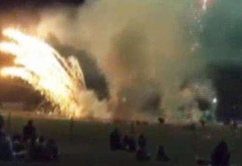 Фейерверк, вышедший из-под контроля, отправил несколько человек в больницу