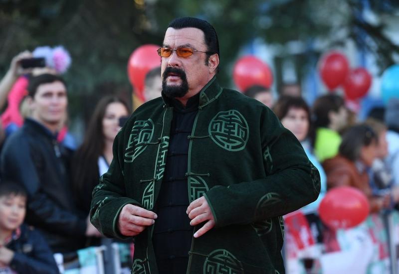 Тренировка с участием Стивена Сигала может войти в Книгу рекордов Гиннесса