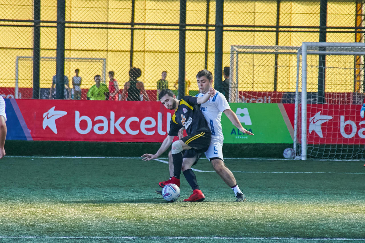 В Баку прошел последний день Весеннего Кубка Azfar Business League по мини-футболу