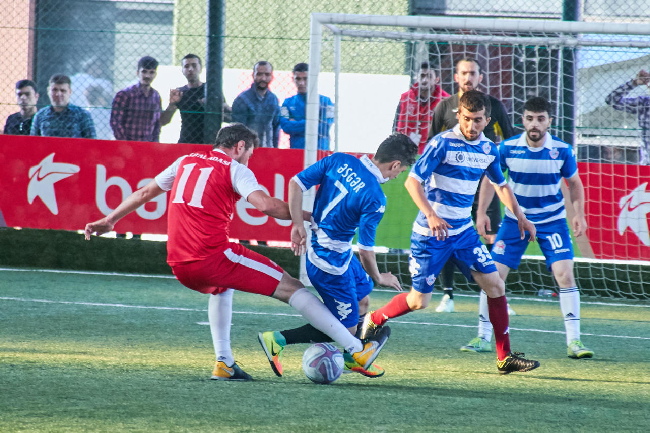 В Баку прошел последний день Весеннего Кубка Azfar Business League по мини-футболу
