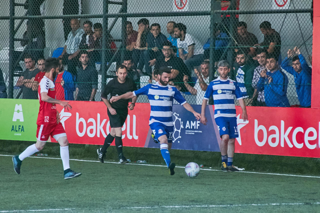 В Баку прошел последний день Весеннего Кубка Azfar Business League по мини-футболу