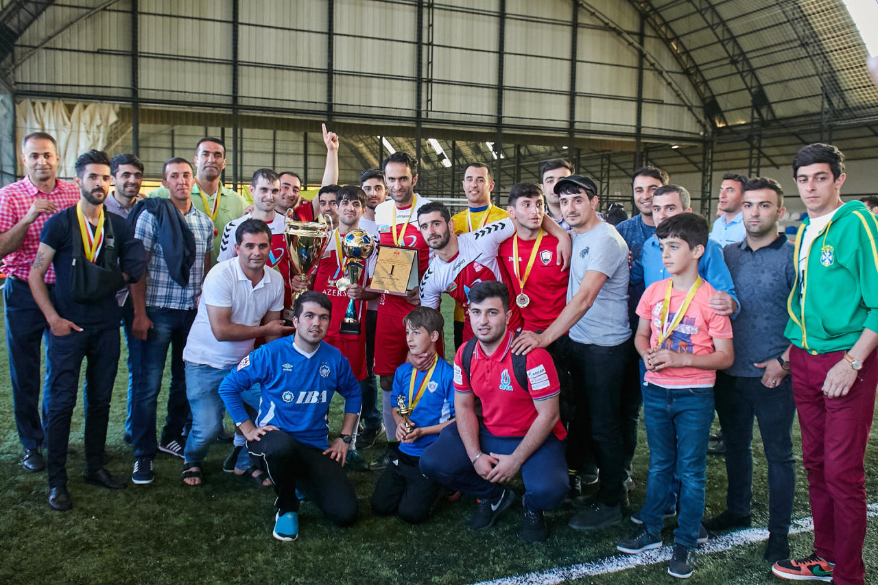В Баку прошел последний день Весеннего Кубка Azfar Business League по мини-футболу