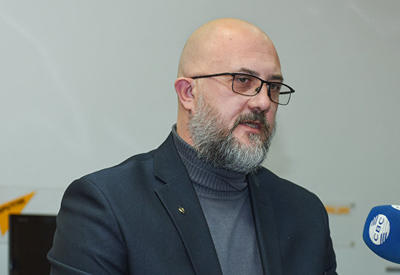 Парламентские выборы послужат качественному обновлению Милли Меджлиса - российский эксперт