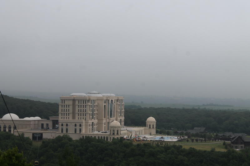 «Quba palace» красиво открыл туристический сезон