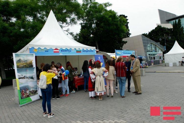 На бакинском бульваре организован Европейский городок