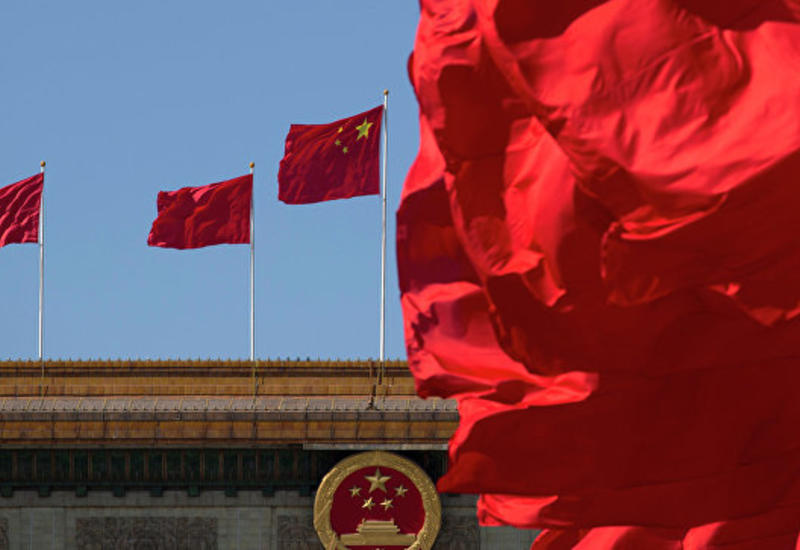 Китай обвинил США во вмешательстве в его внутренние дела