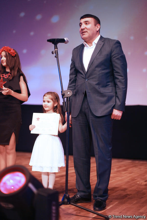 В Баку наградили победителей проекта Azerbaijan Golden Kids Awards 2018
