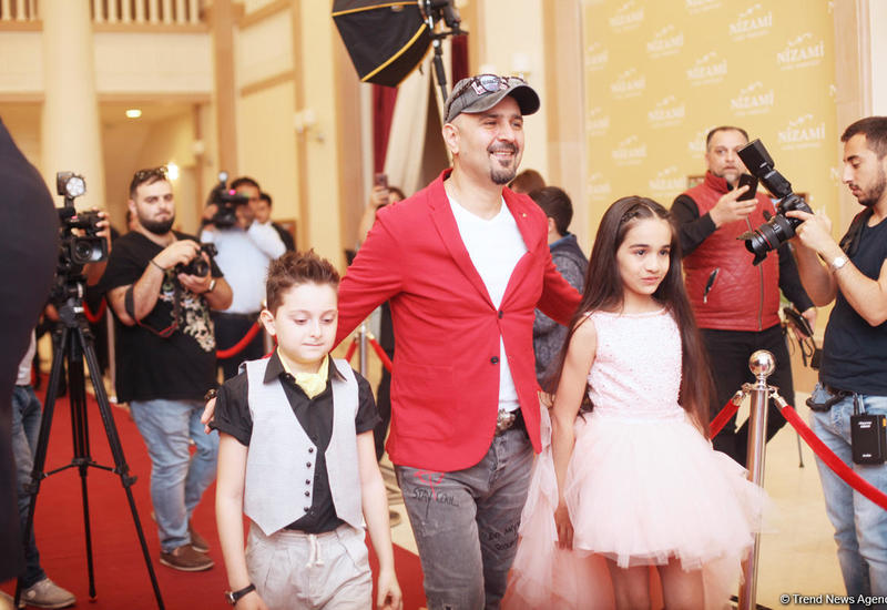 В Баку наградили победителей проекта Azerbaijan Golden Kids Awards 2018