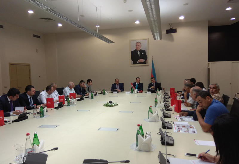 В Азербайджане предложено повысить урожайность граната