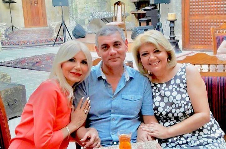 Nərgiz Cəlilova ailəsi ilə