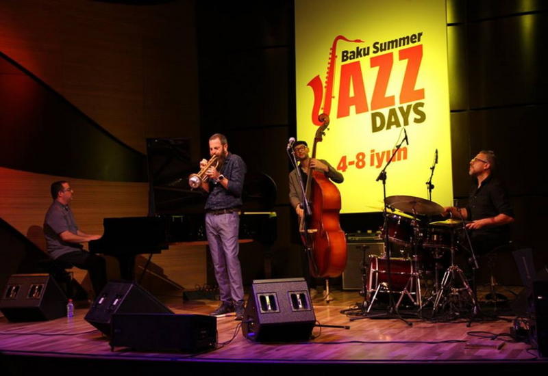 В Центре мугама состоялся невероятный концерт известного музыканта Авишаи Коэна